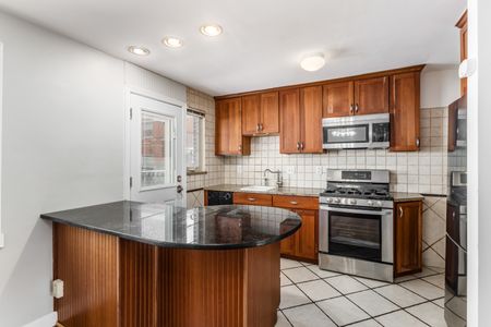 Gallery Image 38